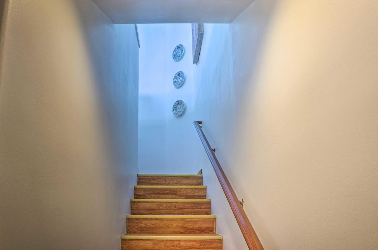 Quiet Avalon Getaway Villa With Ocean View And Balcony Eksteriør bilde